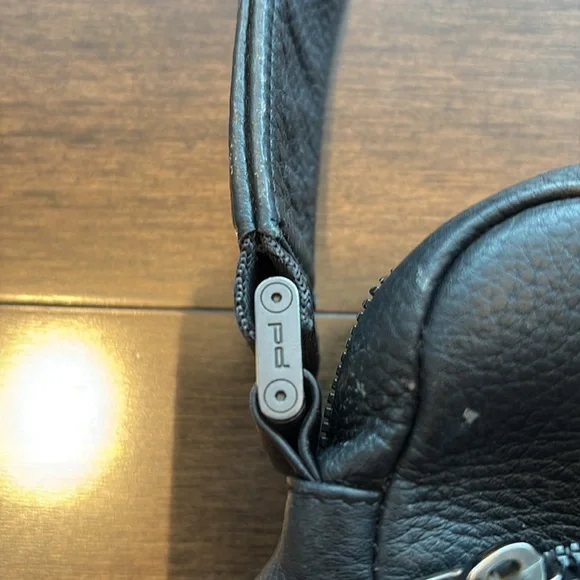 Porsche Design - Picture 3 of 9